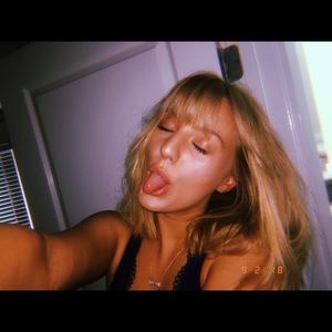 Meet your Posher, Madison